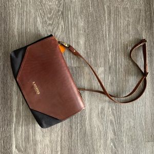 Unique R. Riveter bag in good condition